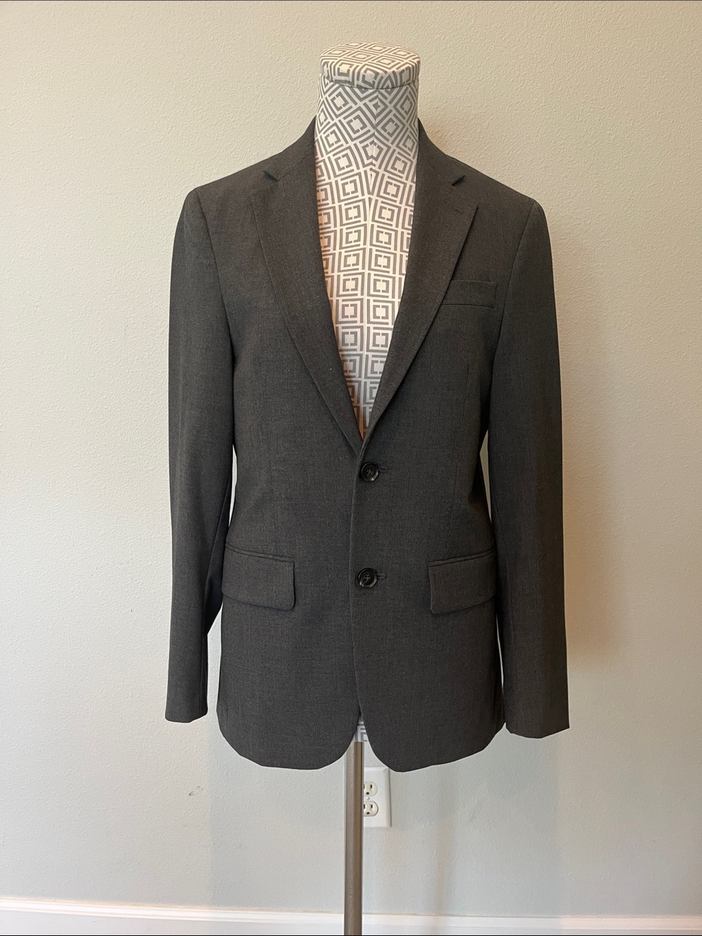 j.ferrar Men's Two-Button Gray Sport Coat